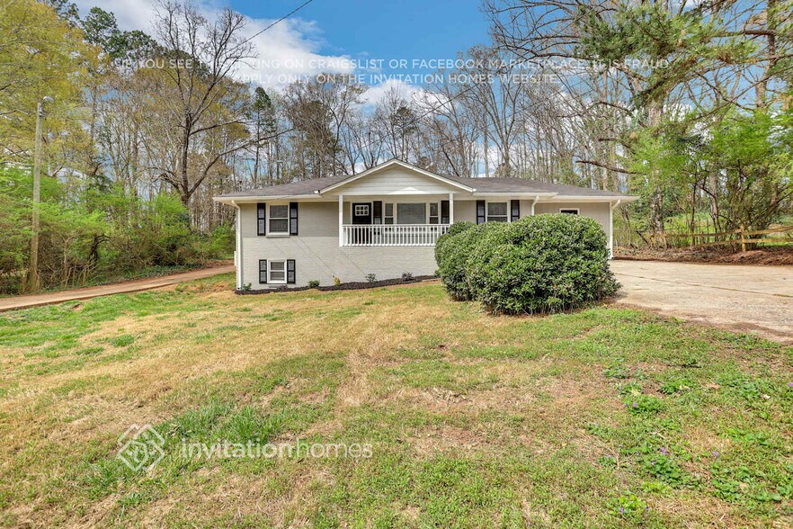 Building Photo - 469 Stephenson Rd