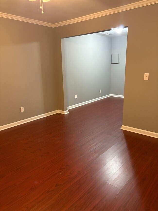 Building Photo - Beautiful Home with Finished Basement