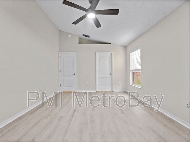 Building Photo - 1424 Firewheel Dr