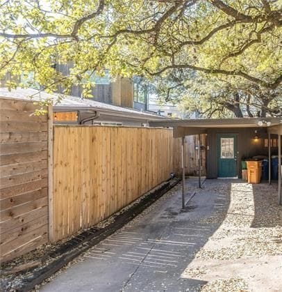 Building Photo - 2416 S 5th St