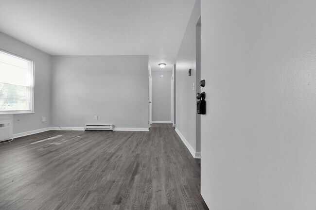 Building Photo - 2583 Red Rock Blvd