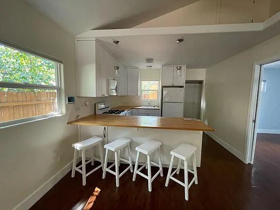 Building Photo - "Charming & Cozy 3-Bedroom Home in Prescott's Heart - Ideal Location with 700 Sq Ft of Comfort!"