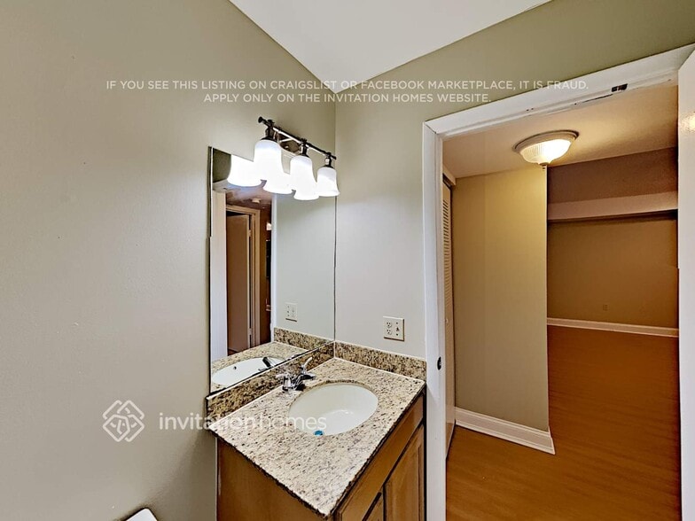 Building Photo - 10420 SW 67th St