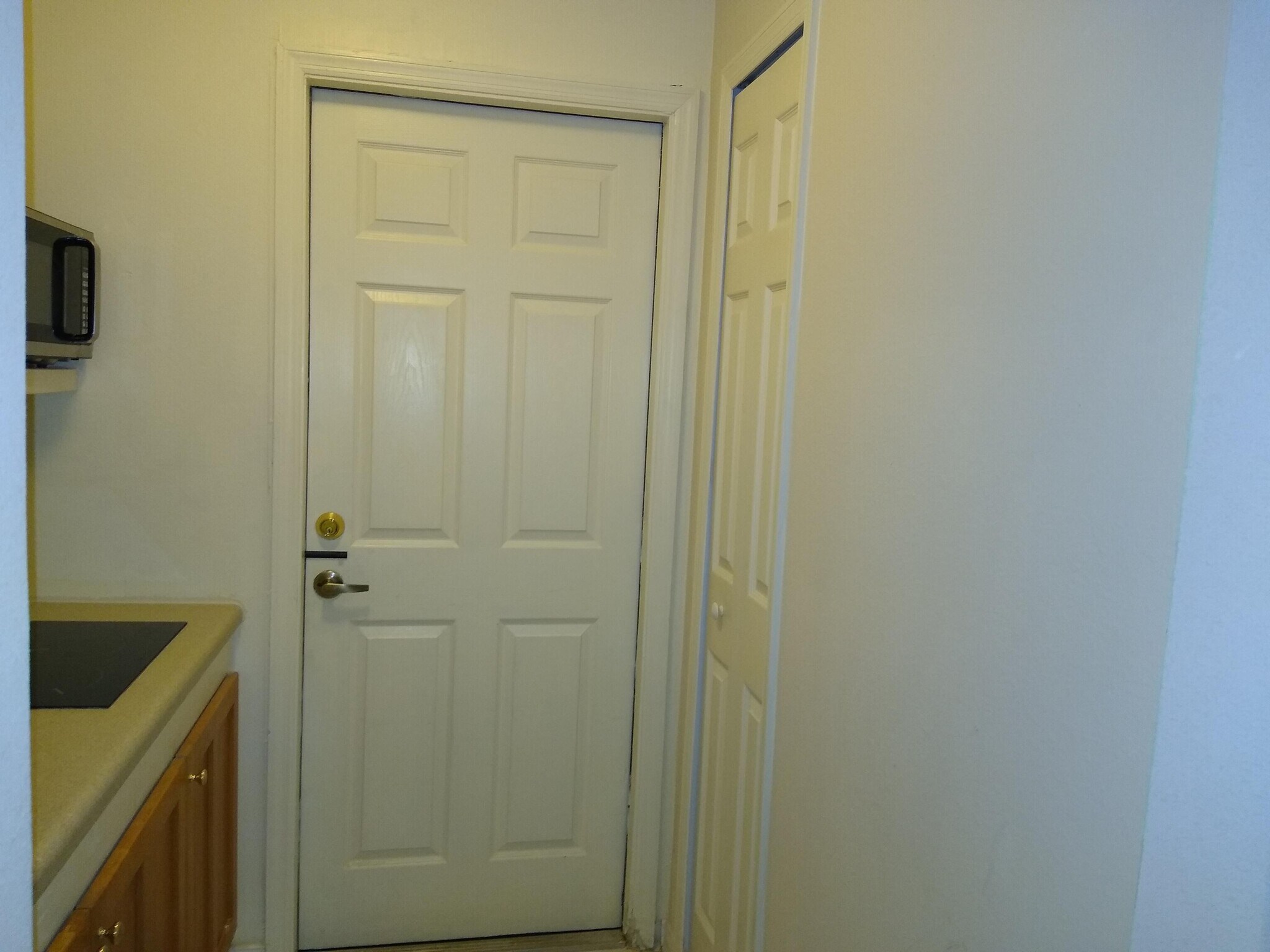 Building Photo - 106 Woodbury Pines Cir