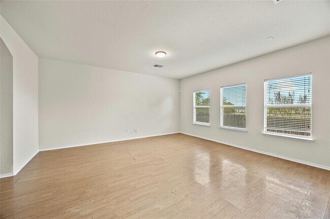 Building Photo - 2101 Rachel Ln