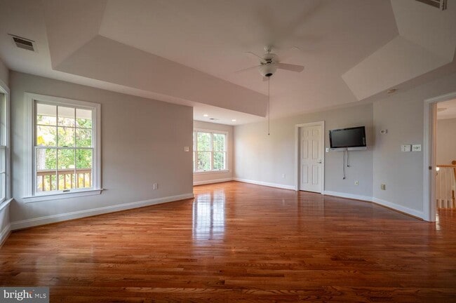 Building Photo - 119 E Jefferson St