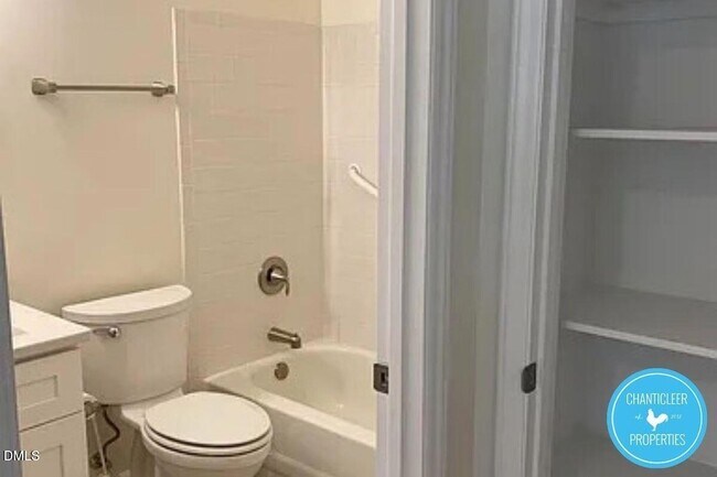 Building Photo - 2309 Kendricks Ct