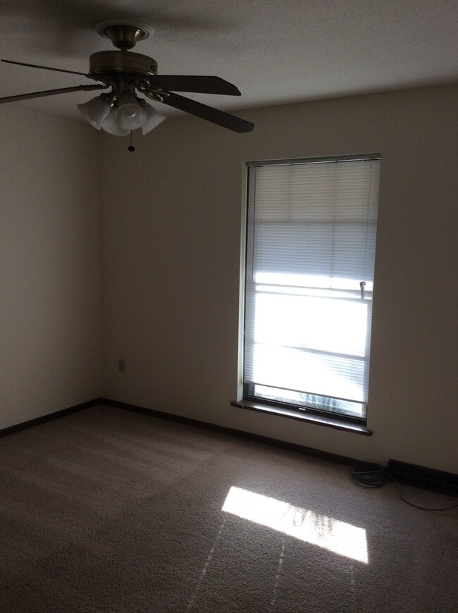 Building Photo - 1456-58 Sonora Dr.