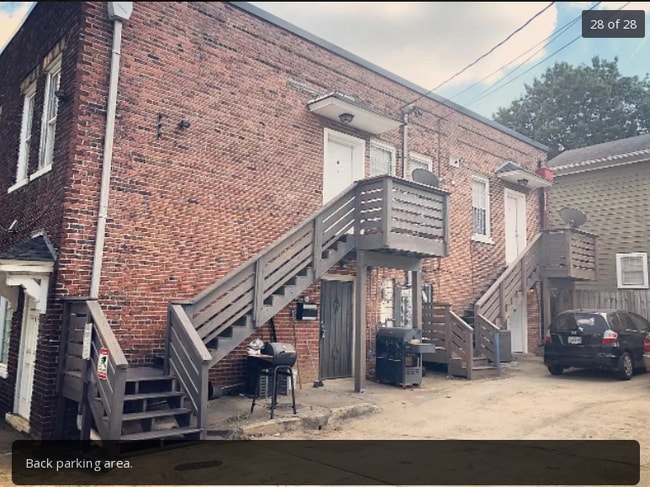 Building Photo - 559 Pryor St SW