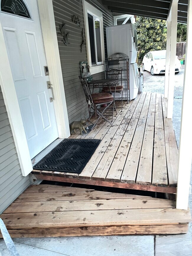 Building Photo - 9006 Soquel Dr