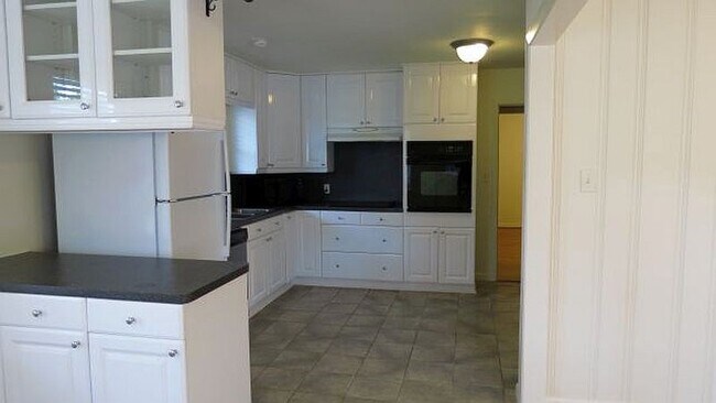 Building Photo - 2814 Chiswell St