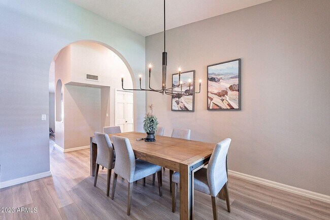 Building Photo - Beautiful full furnished home in desirable North Scottsdale