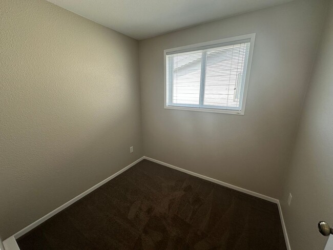 Building Photo - 4038 Mayne Ln