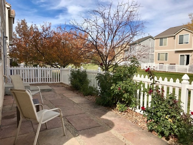 Building Photo - 13950 Adams St