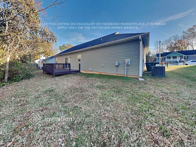 Building Photo - 4105 Rev Williams Dr