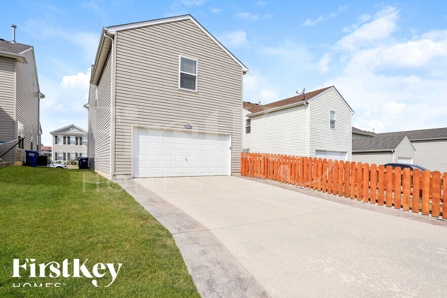 Building Photo - 1014 Glengarry Dr