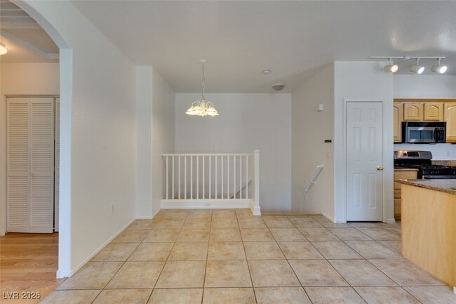 Building Photo - 6313 Beige Bluff St