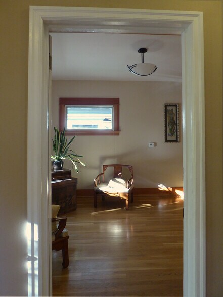 View from front door of unit - 1114 SE 30th Ave