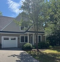 Building Photo - 1 Horseshoe Dr