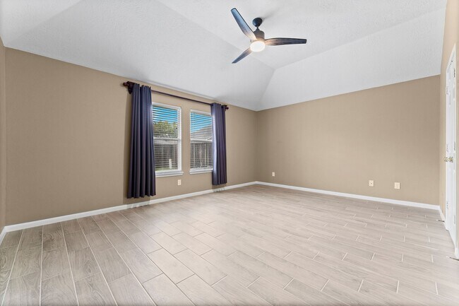 Building Photo - 21322 Hannover Pines Dr