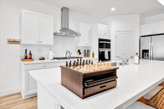 Building Photo - 83796 Moreno St