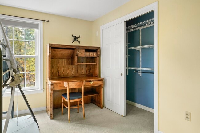 Building Photo - 13 Bear Hill Rd