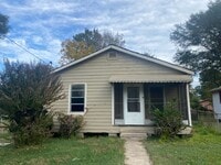 Building Photo - First Month Free!!