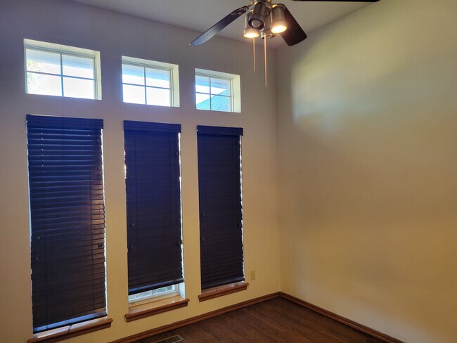 3 beds + this great office. - 921 Blue Ridge Dr