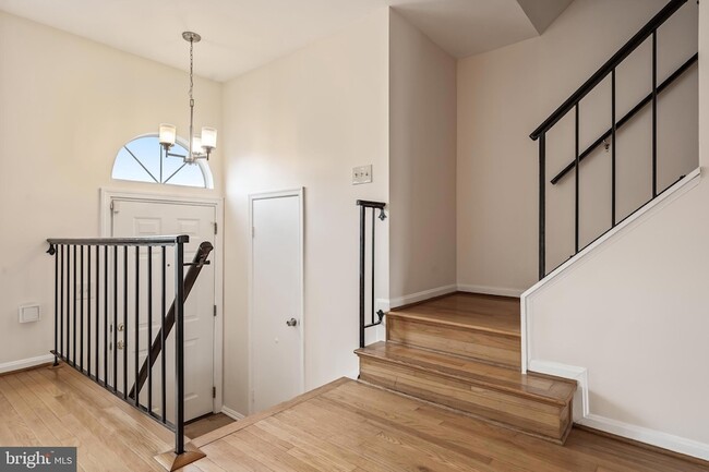 Building Photo - 3314 Major Denton Dr