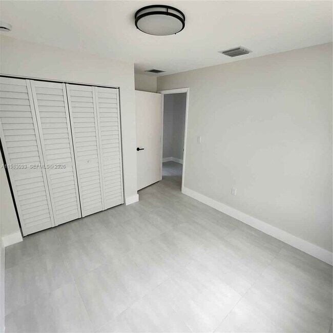 Building Photo - 1171 NW 66th St