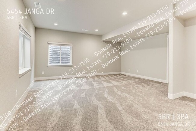 Building Photo - 5454 Janga Dr