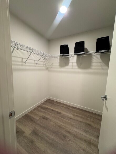 Building Photo - 94 NW 30th St