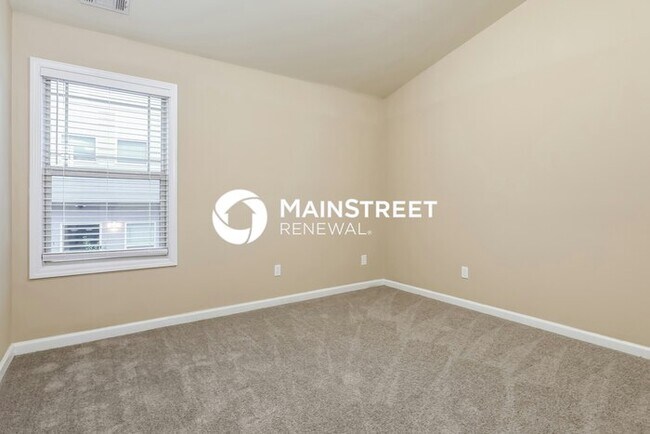 Building Photo - 4 Bedroom Pet-Friendly Home in Atlanta, GA with Main Street Renewal