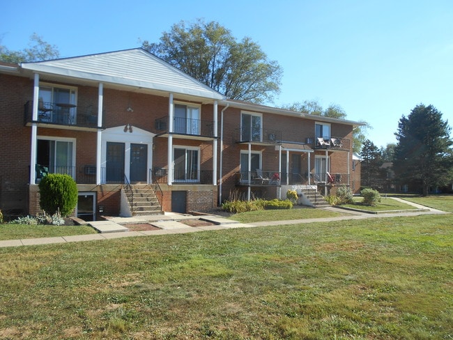 Building Photo - Aston Glen Apartments