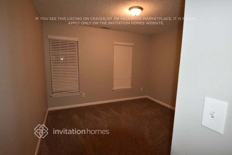 Building Photo - 4251 Barley St SW