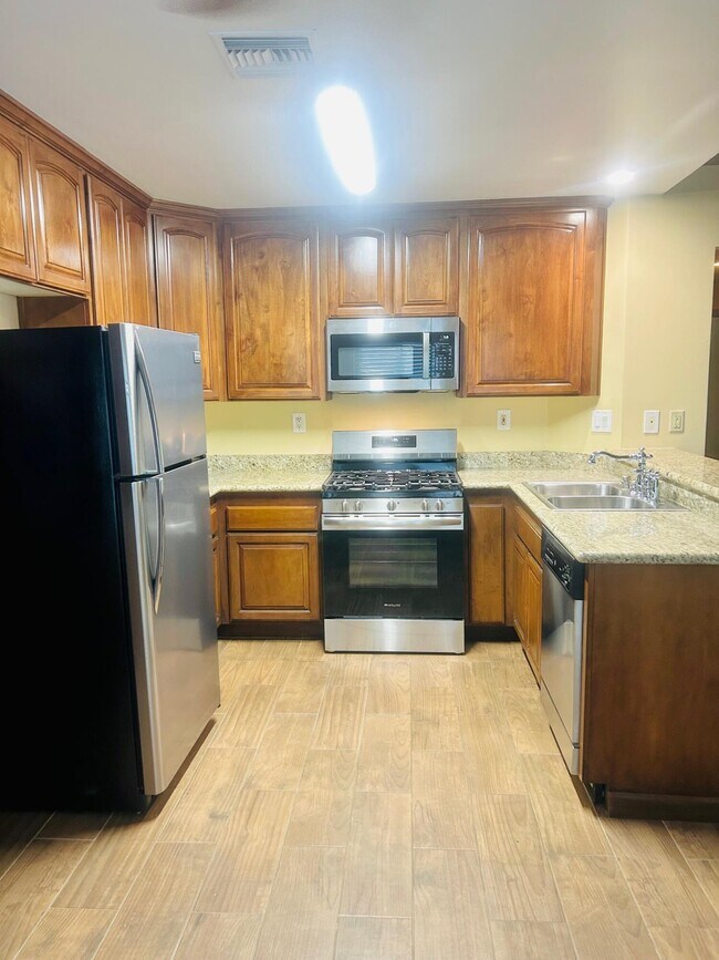 Building Photo - 40780 Breezy Pass Rd