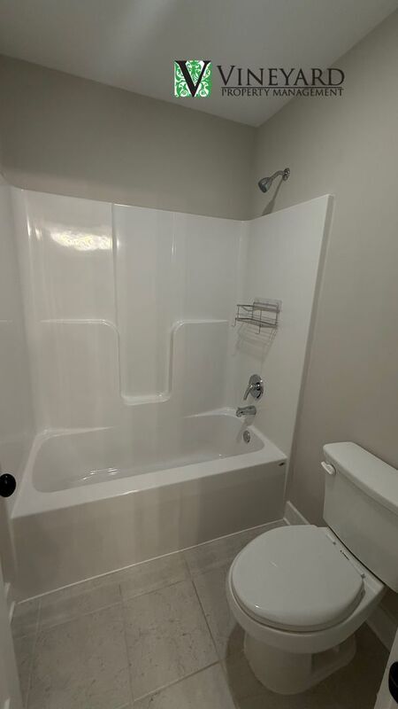 Building Photo - 44 Sparkleberry Ln W