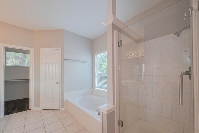 Building Photo - 4707 Brookside Ct