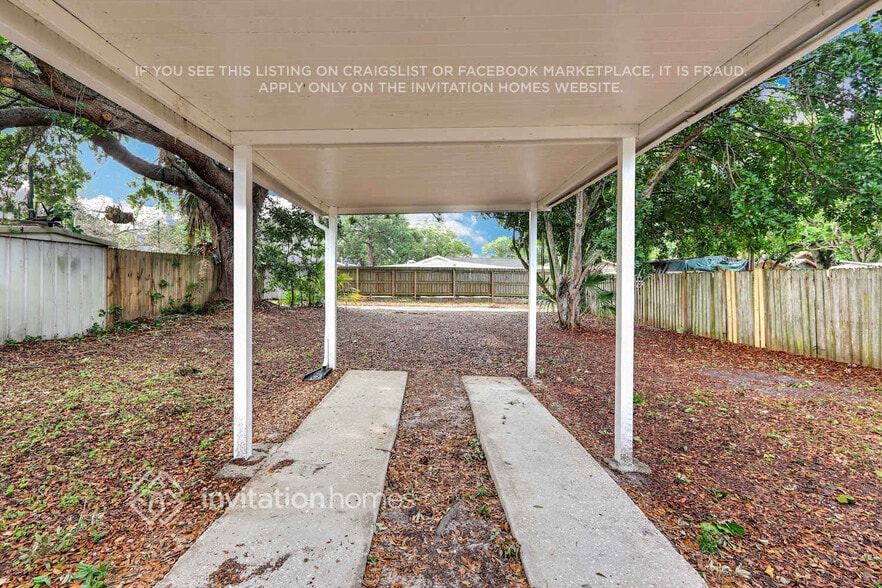 Building Photo - 5226 7th Ave N