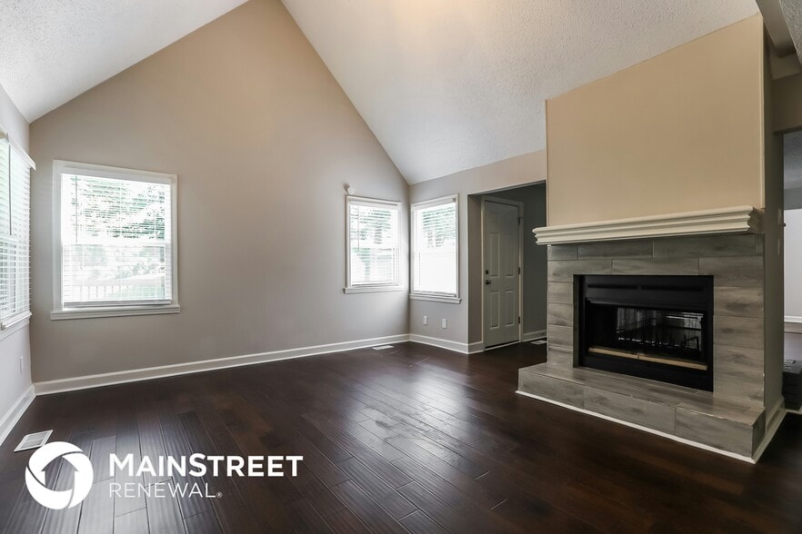 Building Photo - 1539 Dartmouth Dr