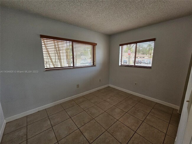 Building Photo - 8005 SW 107th Ave