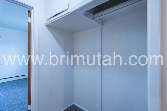 Building Photo - 243 S 600 E