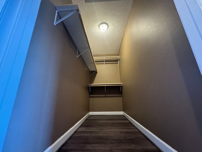 Building Photo - Updated Split Level 4 Bedroom Home with a ...