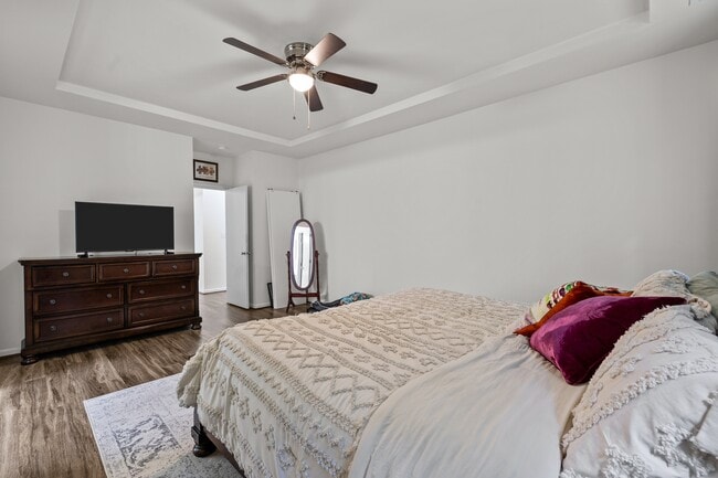 Building Photo - 522 Pecan Ct