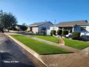 Building Photo - 2029 W 162nd St