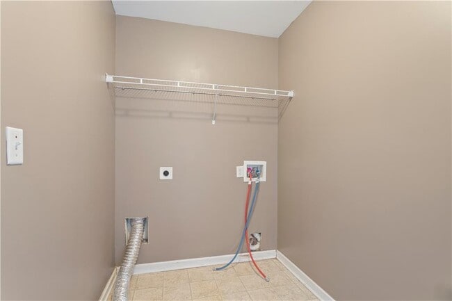 Building Photo - 177 Hollinger Way