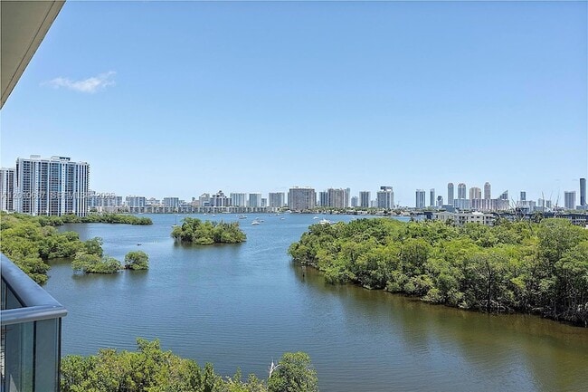 Building Photo - 16385 Biscayne Blvd