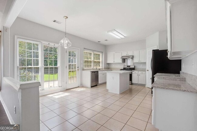 Building Photo - 7810 Brookwood Way