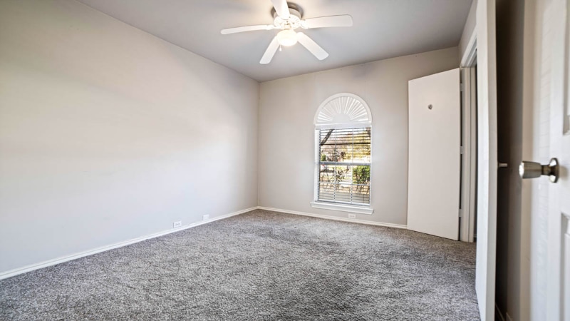 Building Photo - 3804 Matterhorn Dr