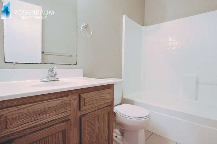 Building Photo - 15547 S Moon Valley Rd